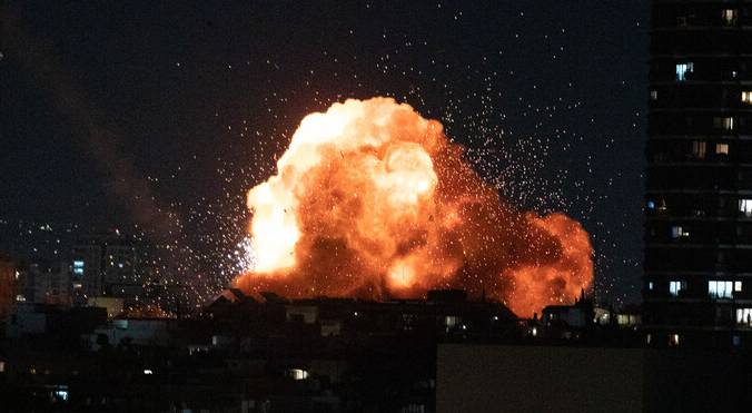 سماع دوي انفجار في مدينة بندر عباس جنوبي إيران