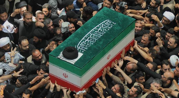 صورة من مراسم تشييع جثمان المرشد الإيراني الراحل علي خامنئي