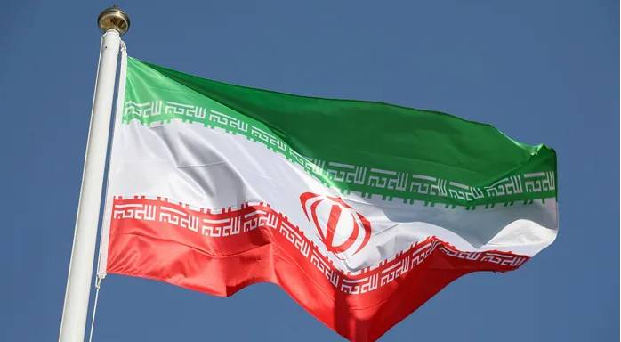 علم إيران