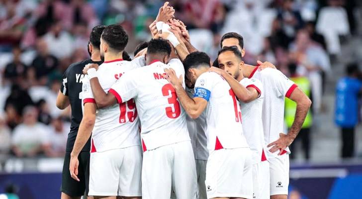 لاعبو المنتخب الوطني