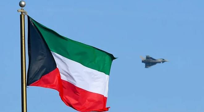 العلم الكويتي