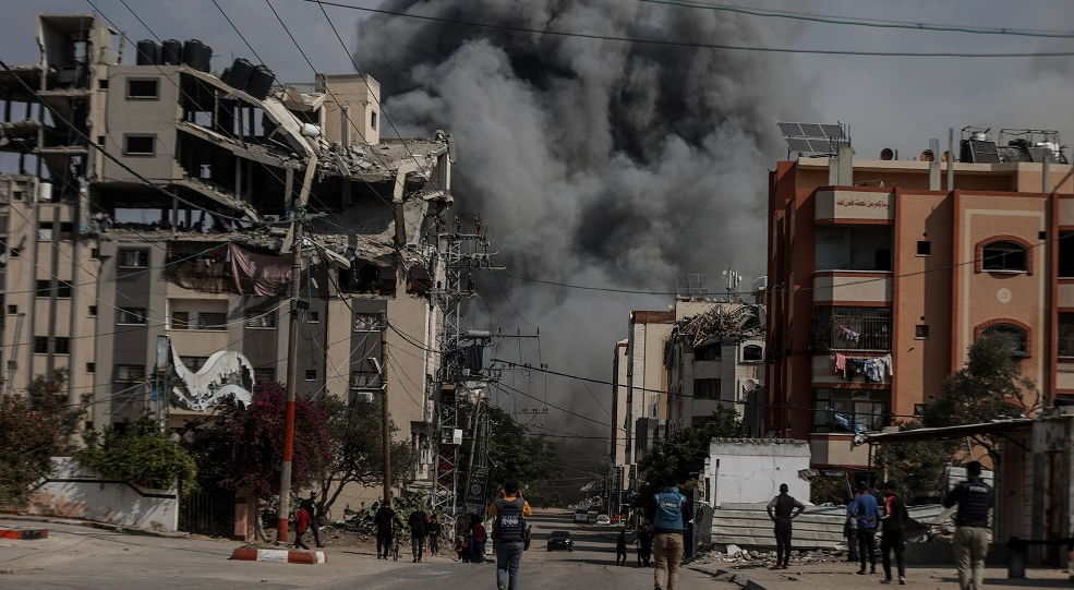 مصادر فلسطينية: 3 شهداء في قصف للاحتلال استهدف حي الزيتون بغزة