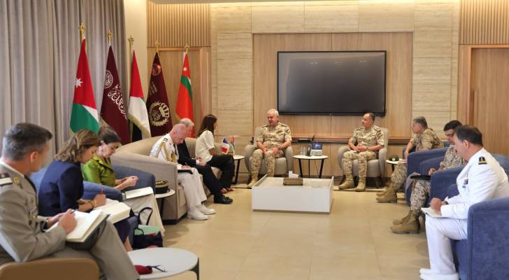 الحنيطي والوزيرة المفوضة لشؤون القوات المسلحة والمحاربين القدامى الفرنسية