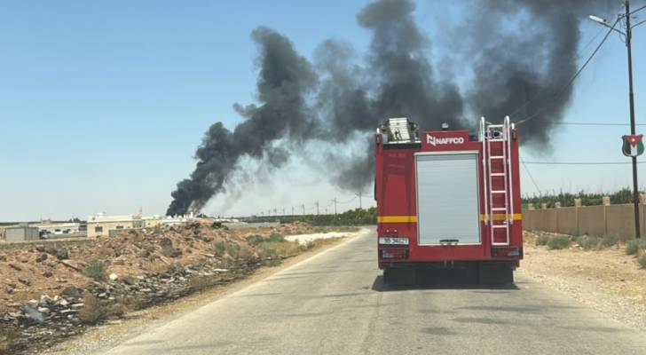 "مراسل رؤيا": حريق داخل مزرعة في البادية الشمالية الشرقية