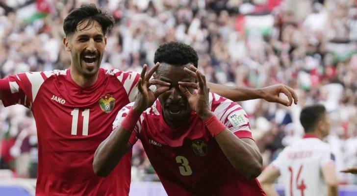 ديارا يحتفل بهدف سابق