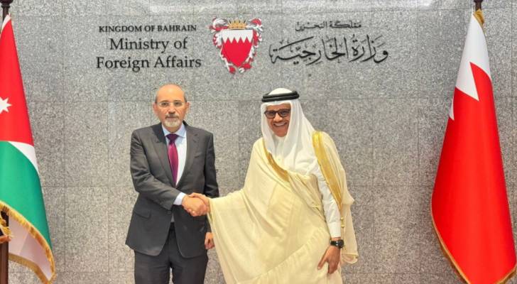وزير الخارجية أيمن الصفدي ووزير الخارجية البحريني عبدالطيف الزياني