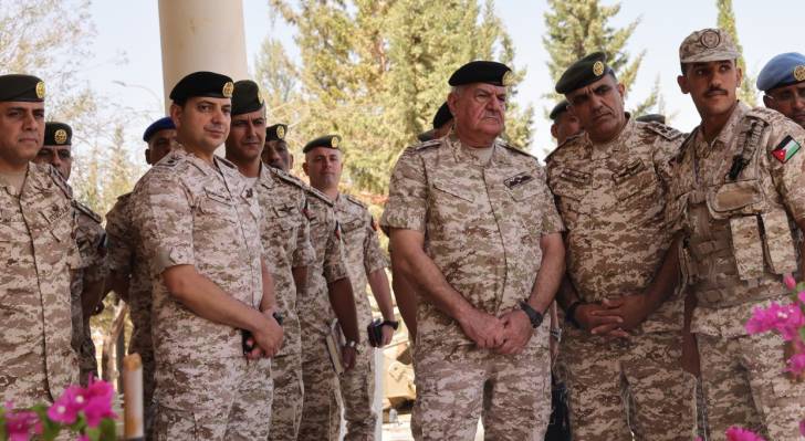 رئيس هيئة الأركان المشتركة يزور قيادة المنطقة العسكرية الجنوبية