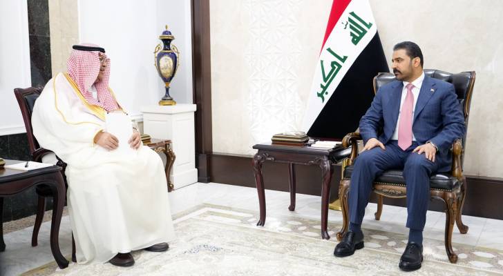 رئيس الوزراء العراقي علي فالح الزيدي،و رئيس الاستخبارات العامة في الـمملكة العربية السعودية خالد بن علي الـحميدان،