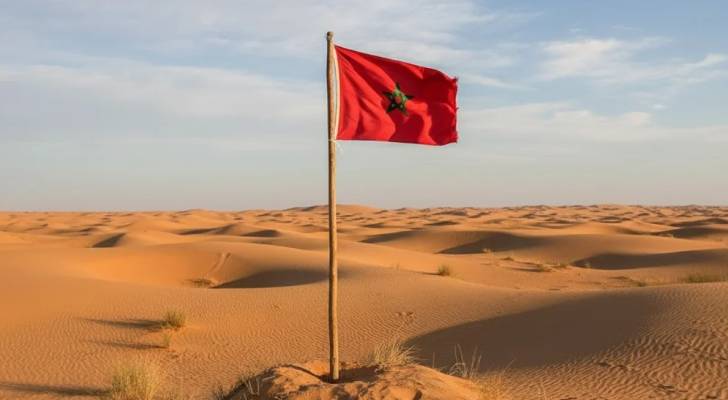 علم المغرب على صحراء