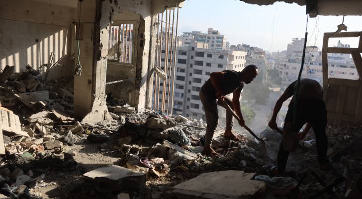 خروقات مستمرة للاحتلال.. صحة غزة: شهيدان و8 مصابين يصلون المستشفيات خلال 24 ساعة