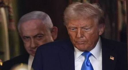 الرئيس الأمريكي دونالد ترمب ورئيس وزراء الاحتلال بنيامين نتنياهو