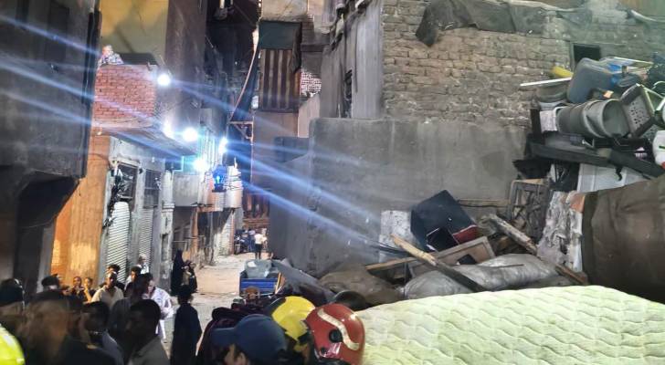 انهيار عقار في مصر