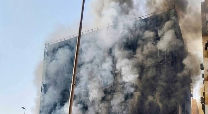وفاة شخصين وإصابة 10 آخرين في انفجار وسقوط مصعد بمول تجاري بالقاهرة الجديدة