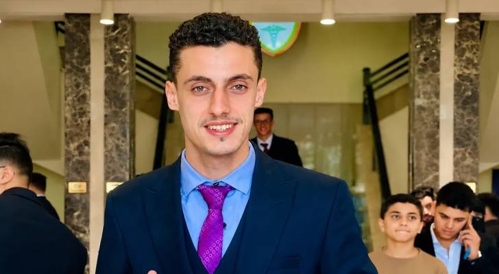الطبيب مصطفى عامر