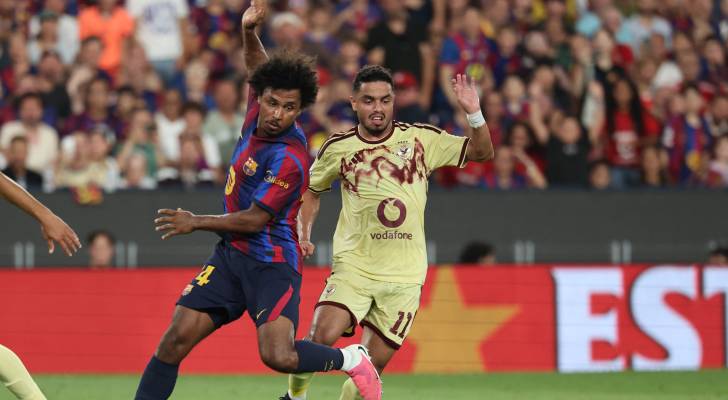 لقطة من مباراة الأهلي وبرشلونة