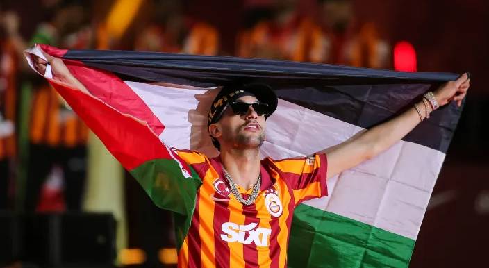 النجم المغربي حكيم زياش
