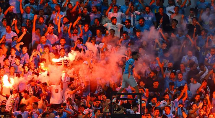 جماهير النادي الفيصلي