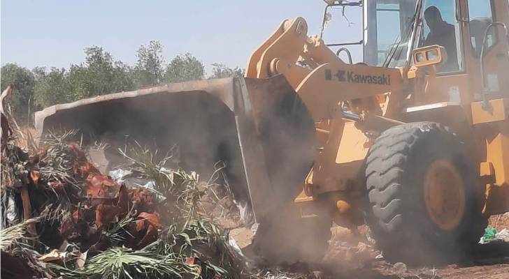 بلدية شيحان حملتها البيئية والخدمية في لواء القصر