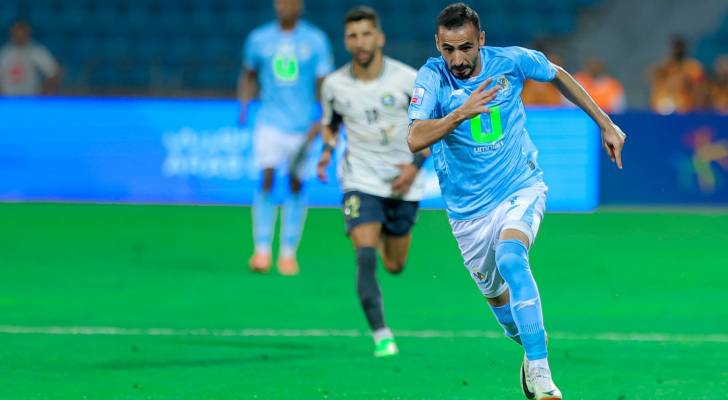 لاعب الفيصلي أحمد العرسان من منافسات دوري المحترفين