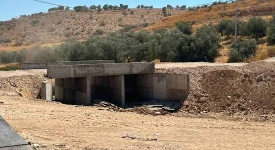 الأشغال: معالجات هندسية في عشرات "البؤر الساخنة" للحد من أضرار الموسم المطري - فيديو
