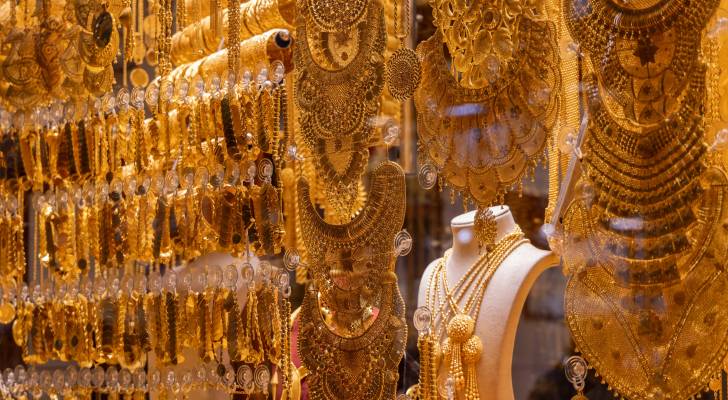 استقرار أسعار الذهب مع تصاعد المخاوف بسبب التوترات في الشرق الأوسط