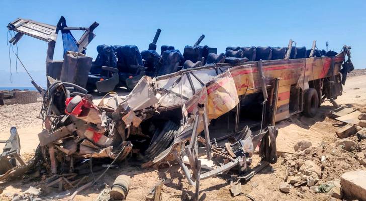 حافلة متعرضضة لحادث سير في جنوب سيناء