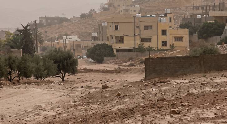 سيول جارفة في أبو الزيغان
