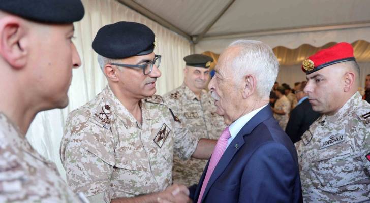 اللواء الركن الحراسيس يتلقى التهاني بتعيينه رئيسا لهيئة الأركان المشتركة