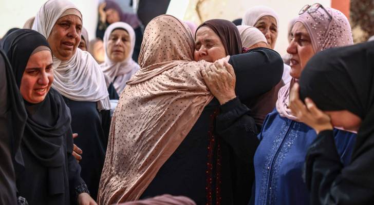 تشييع جثماني الفتيين خليل شحادة وعمر النعسان