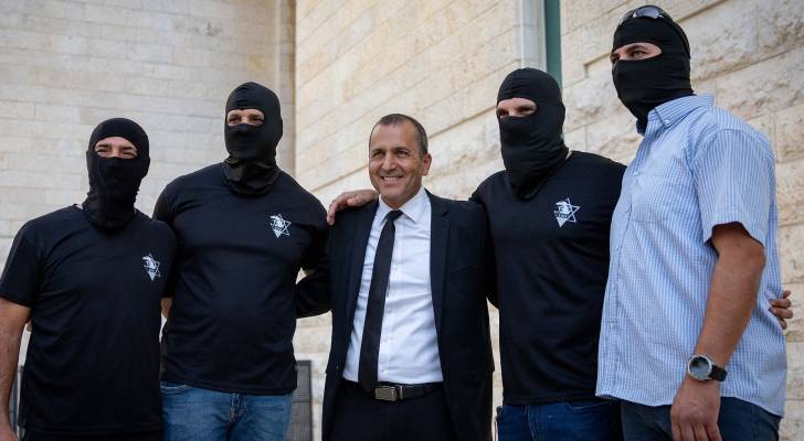 الجنود المتهمون بالتنكيل بأسير فلسطيني