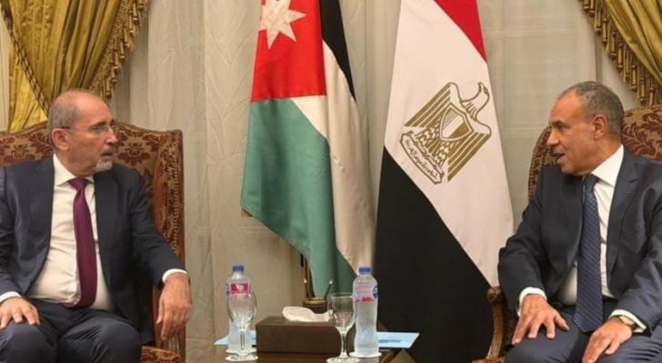 الصفدي وعبد العاطي يبحثان بالقاهرة التطورات الإقليمية والتحضيرات للوزاري العربي
