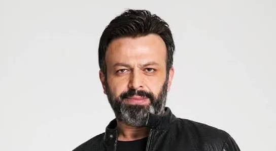 الممثل التركي سرحات كيليتش