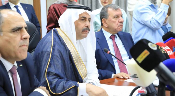"النقل النيابية" تبحث تحديات رخص الفئة السادسة وكباتن التوصيل والسفريات الخارجية وتدريب السواقة
