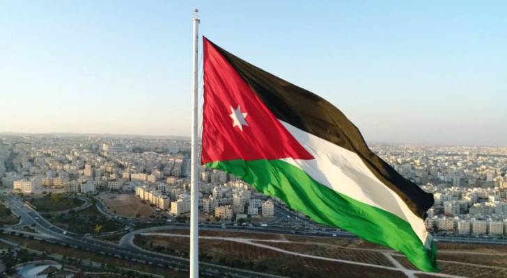 مجلس الوزراء يقرر إحالة موظفين للتقاعد وإنهاء خدمات آخرين في الجريدة الرسمية