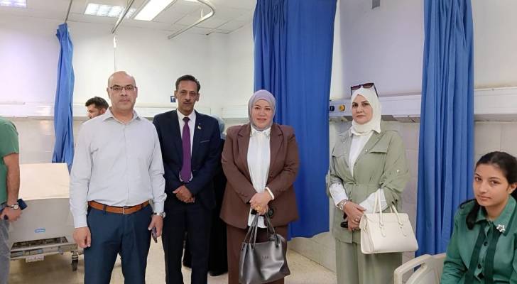 مديرة التربية والتعليم للواء بني كنانة، هدى الشطناوي تطمئن على صحة طلبة