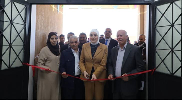 افتتحت وزيرة التنمية الاجتماعية وفاء بني مصطفى مركز ايل الشامل  للخدمات النهارية الدامجة في قضاء إيل بمعان