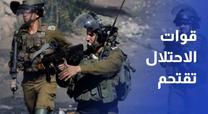 قوات الاحتلال تقتحم مخيمي عسكر وعسكر البلد وتحتجز عشرات الفلسطينيين
