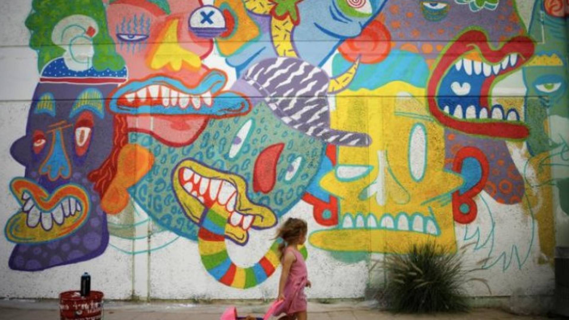 Image 1 from gallery