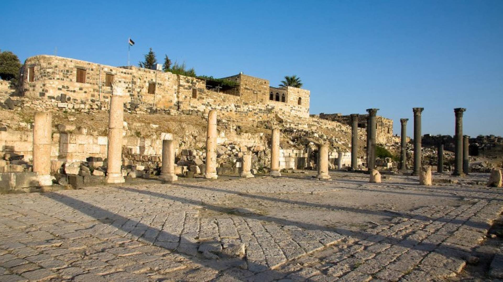 Image 1 from gallery