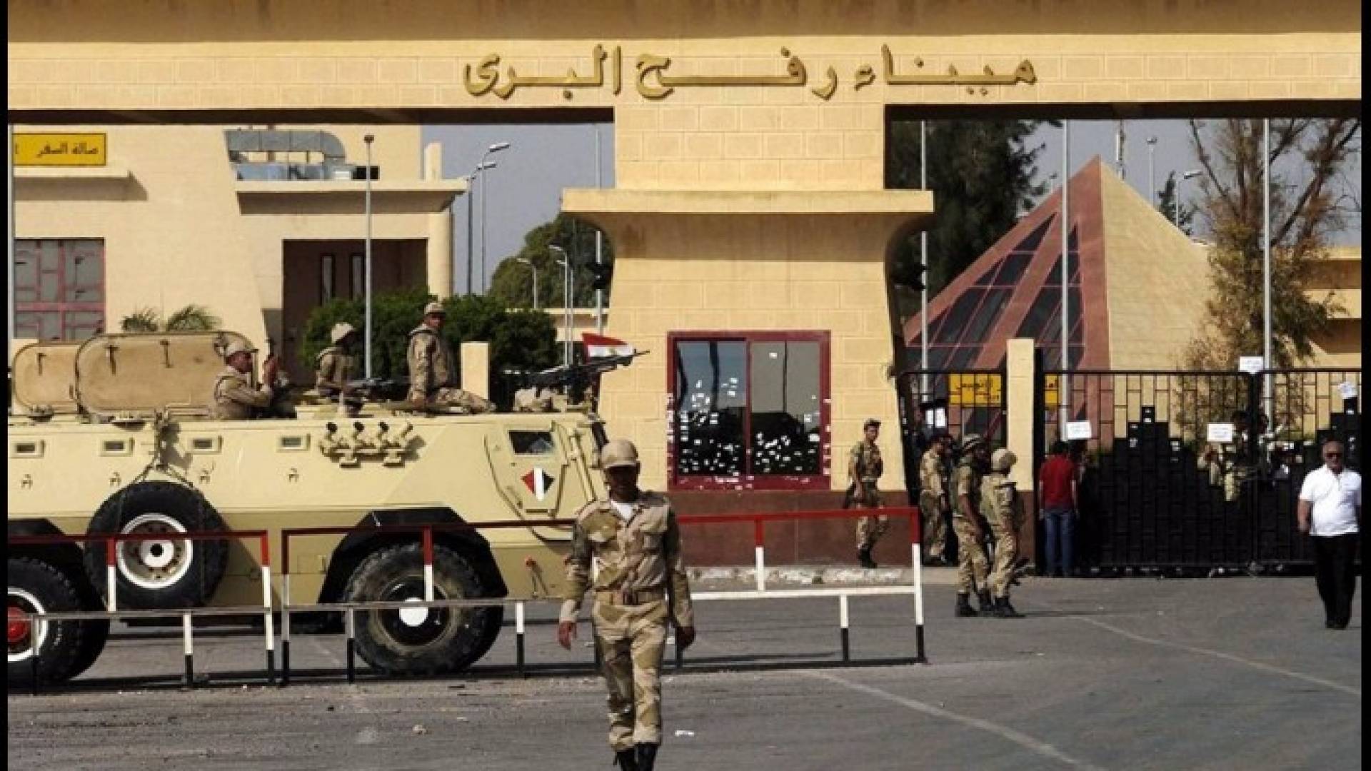 Image 1 from gallery