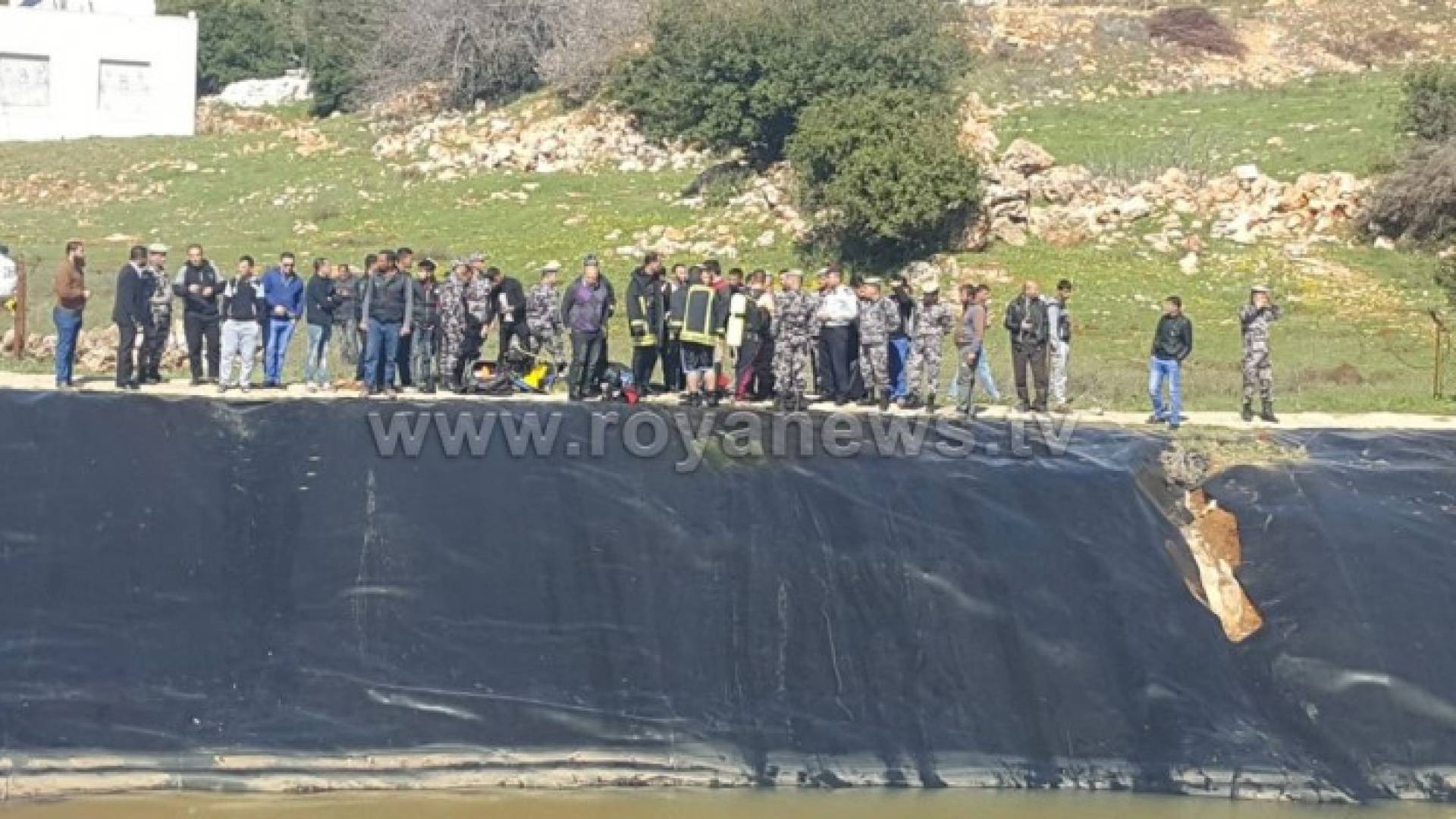 Image 1 from gallery