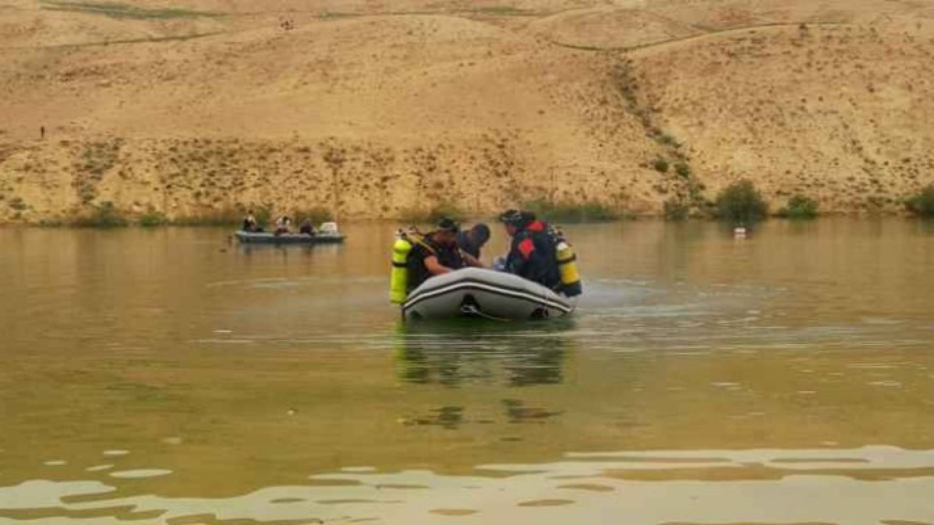 Image 1 from gallery