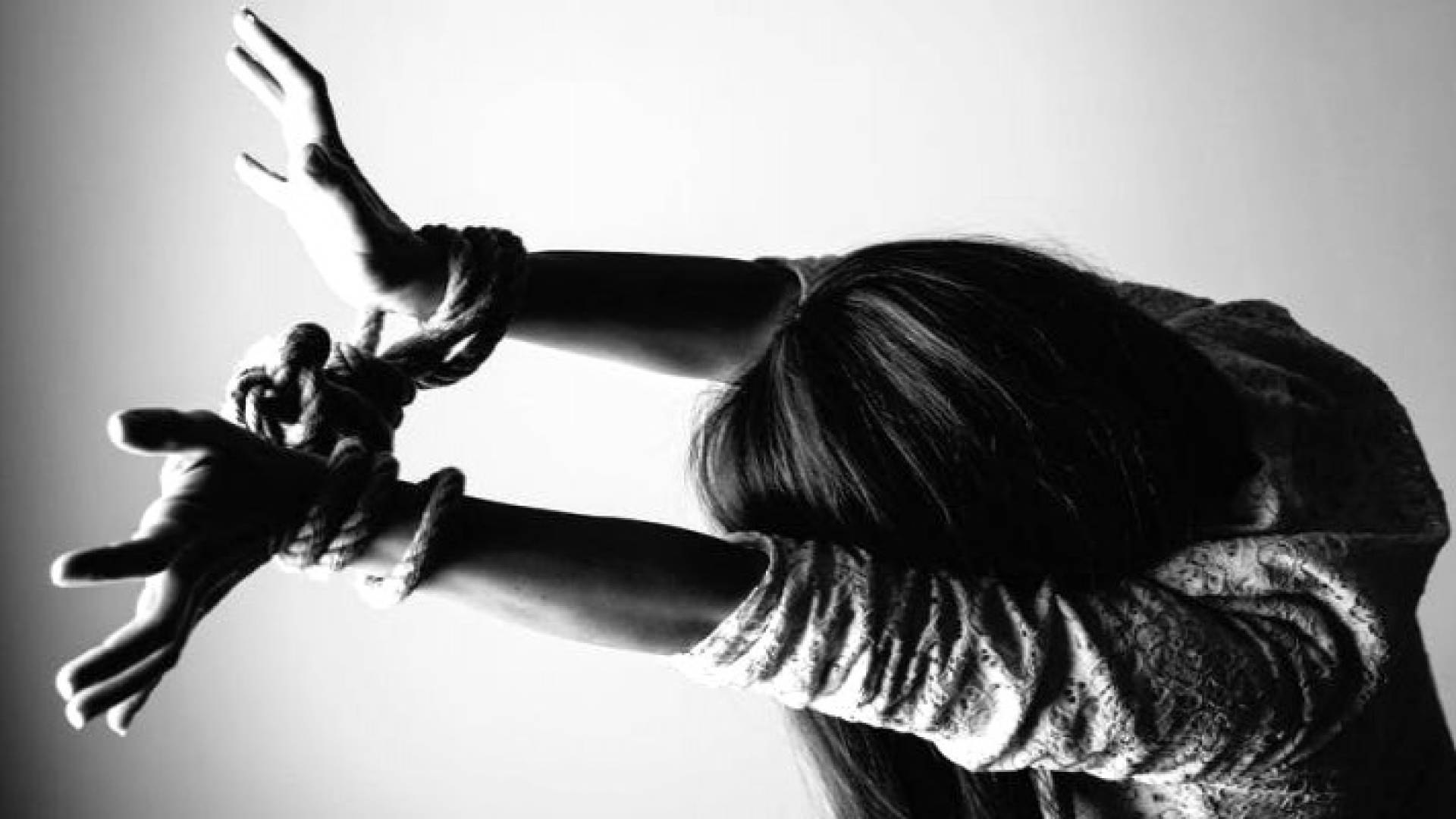 Image 1 from gallery