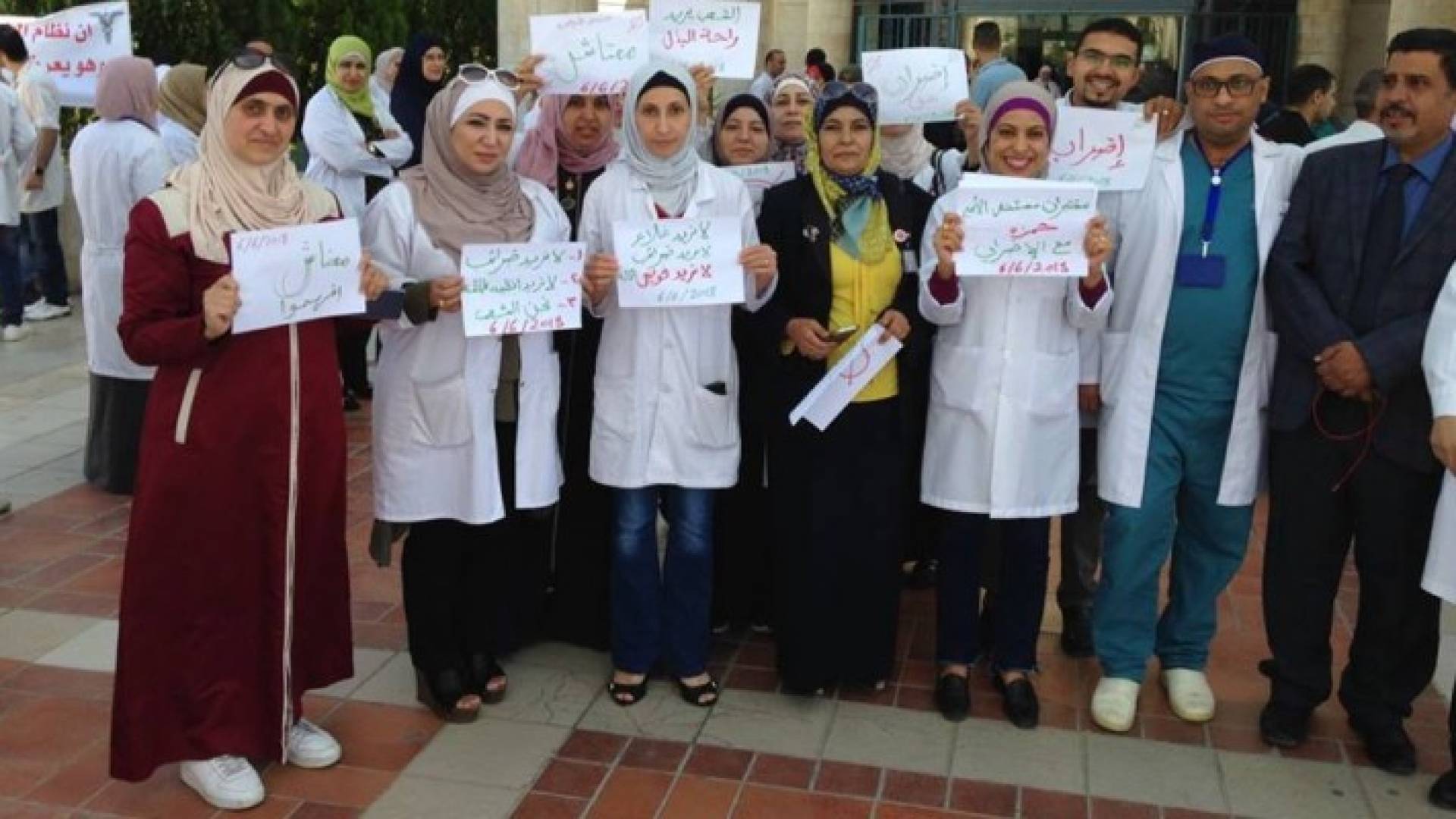 Image 1 from gallery