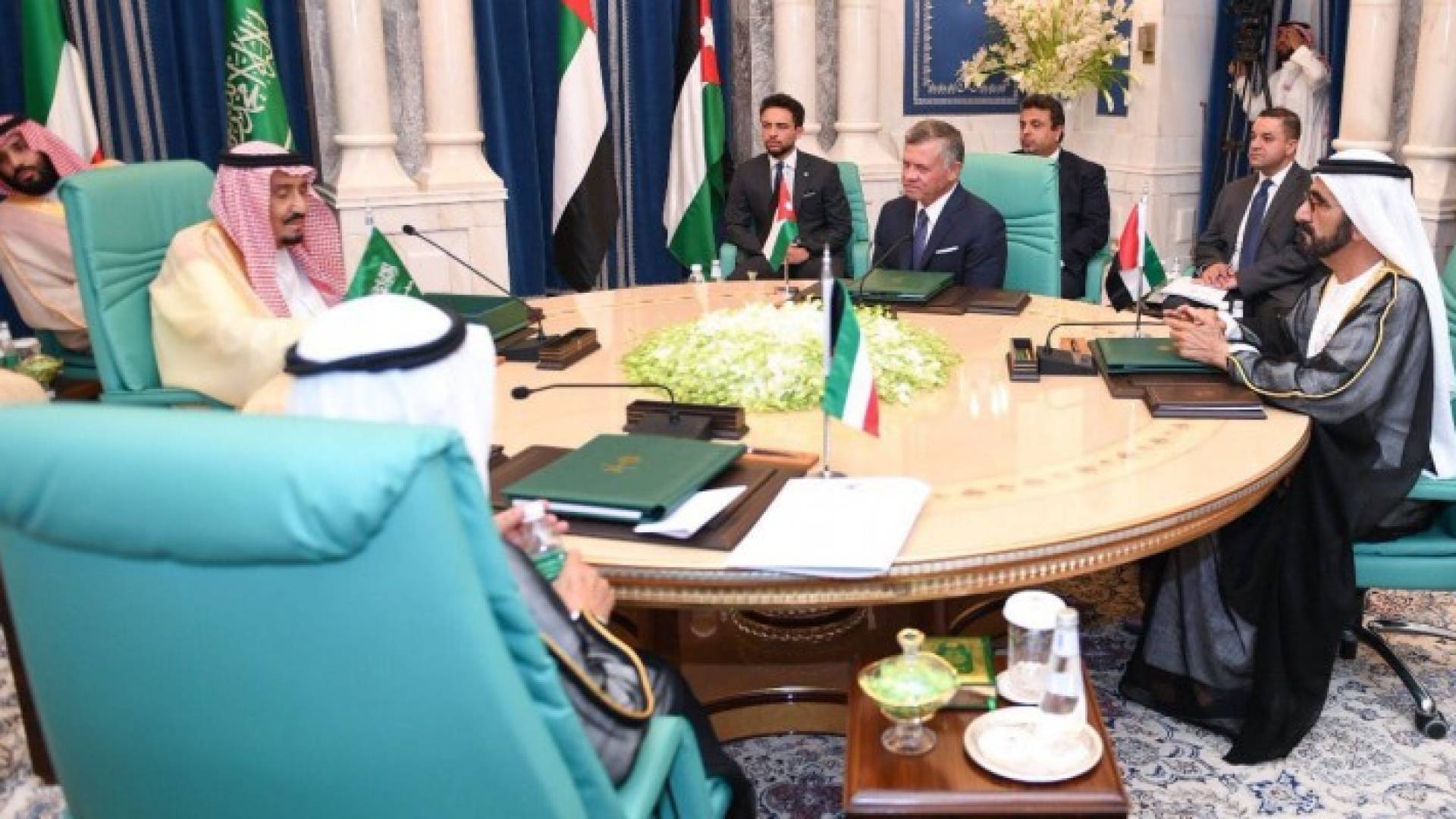 Image 1 from gallery