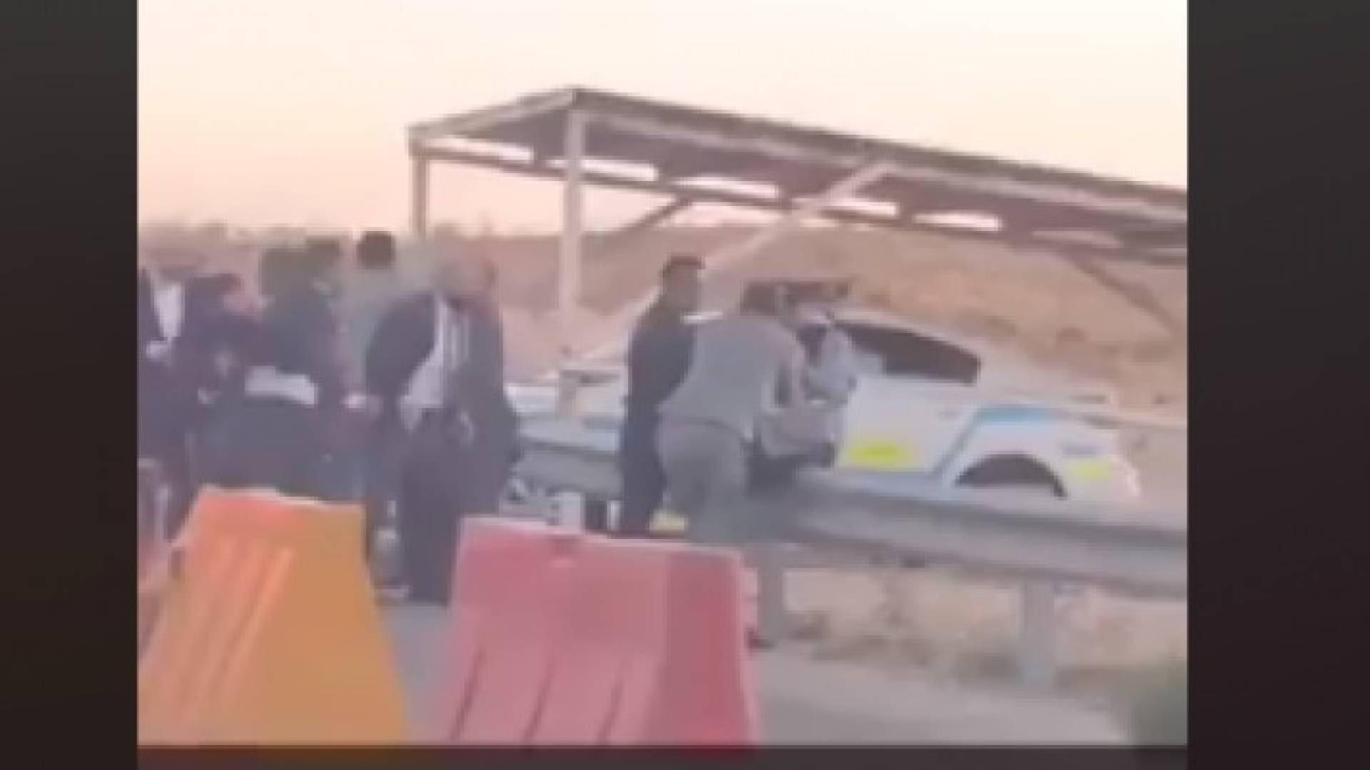 Image 1 from gallery