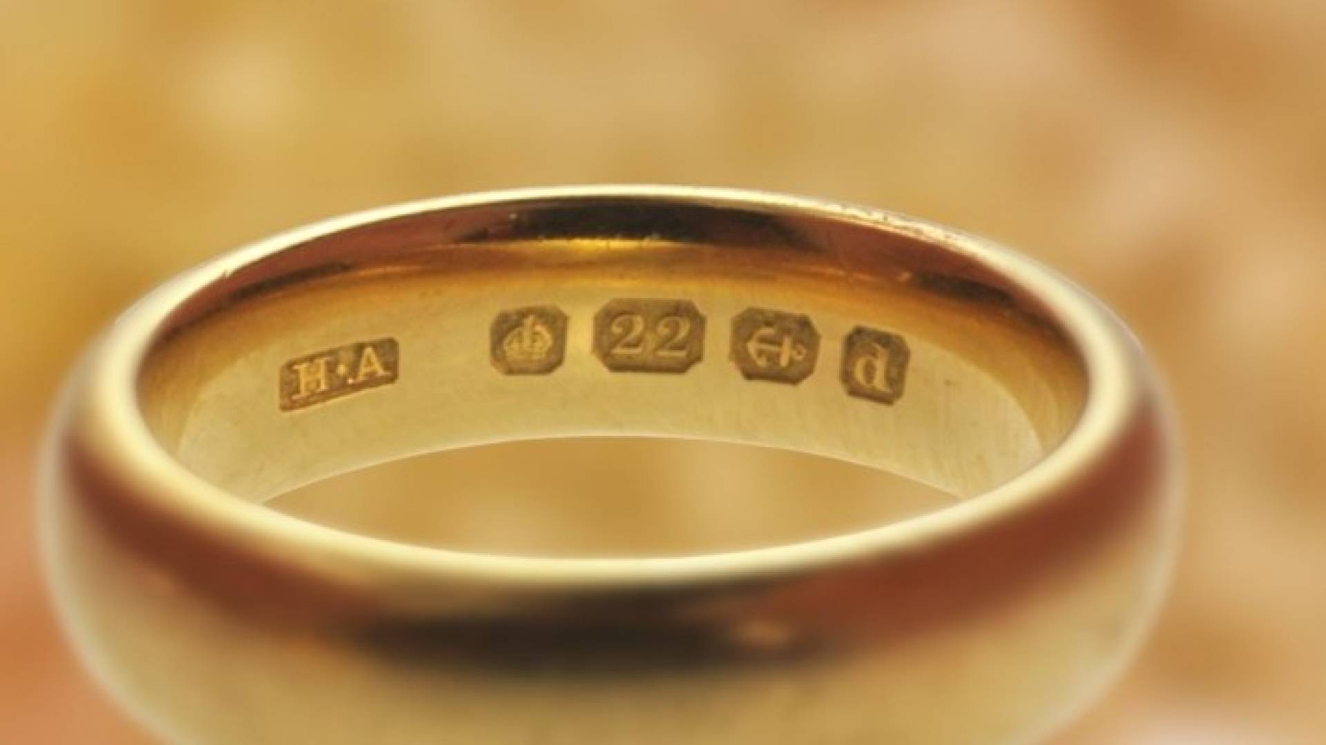 Image 1 from gallery