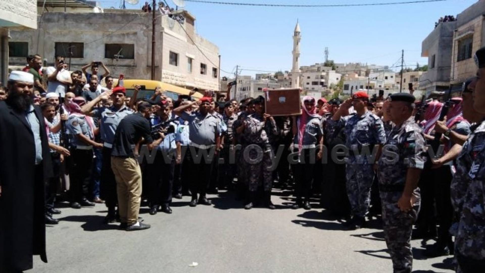 Image 1 from gallery