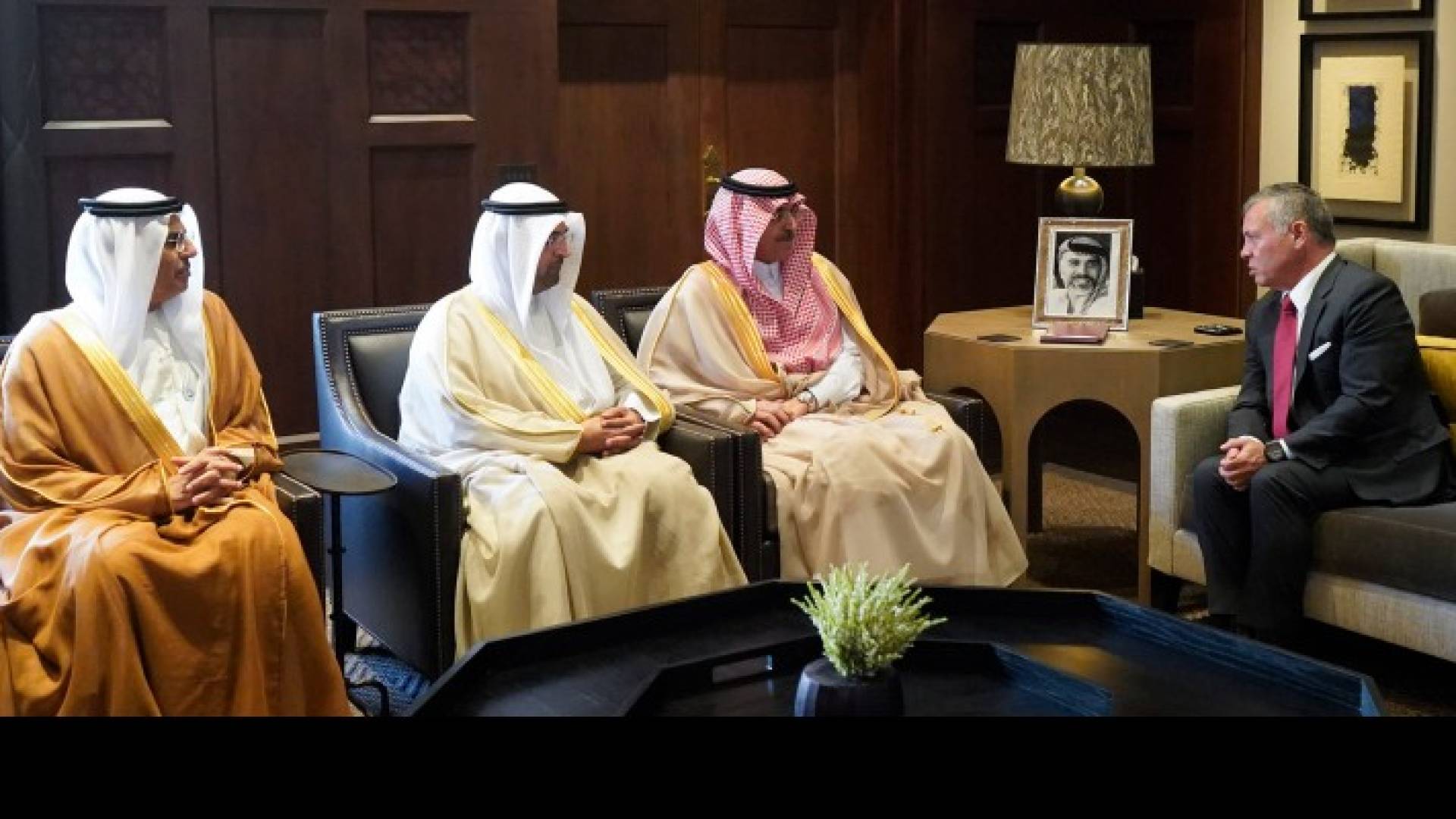 Image 1 from gallery