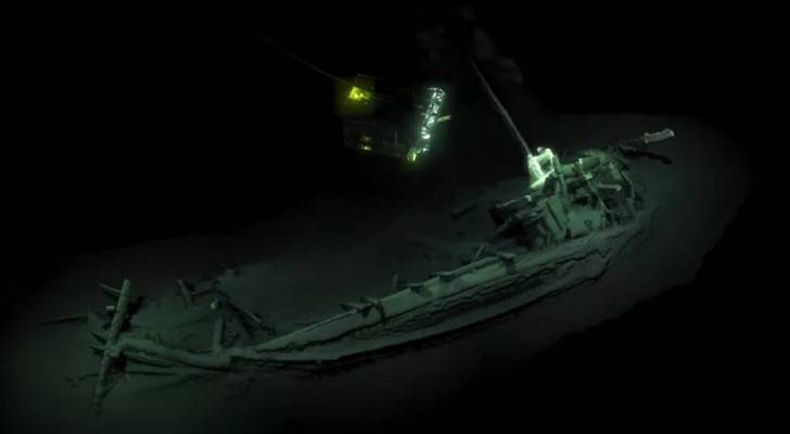 Image 1 from gallery